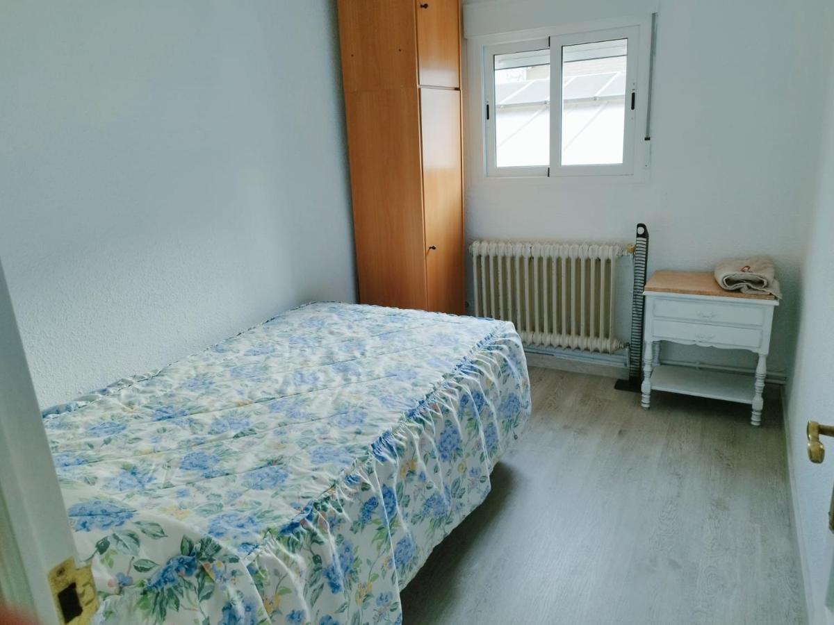 Habitaciones En Apartamento Compartido De Pozuelo De Alarcon Bagian luar foto