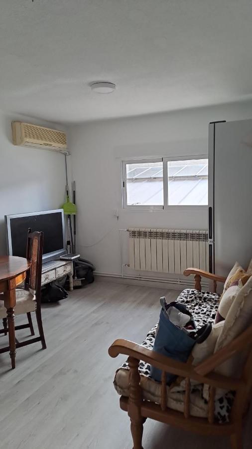 Habitaciones En Apartamento Compartido De Pozuelo De Alarcon Bagian luar foto